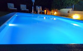 Villa Filoxenia All Seasons, Near Airport, Sea, Athens